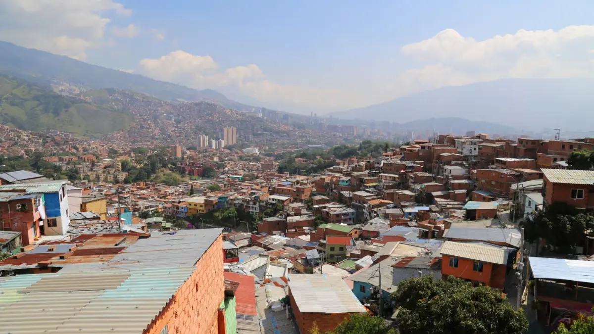 Paz Urbana en Medellín: fotografía de la ciudad-